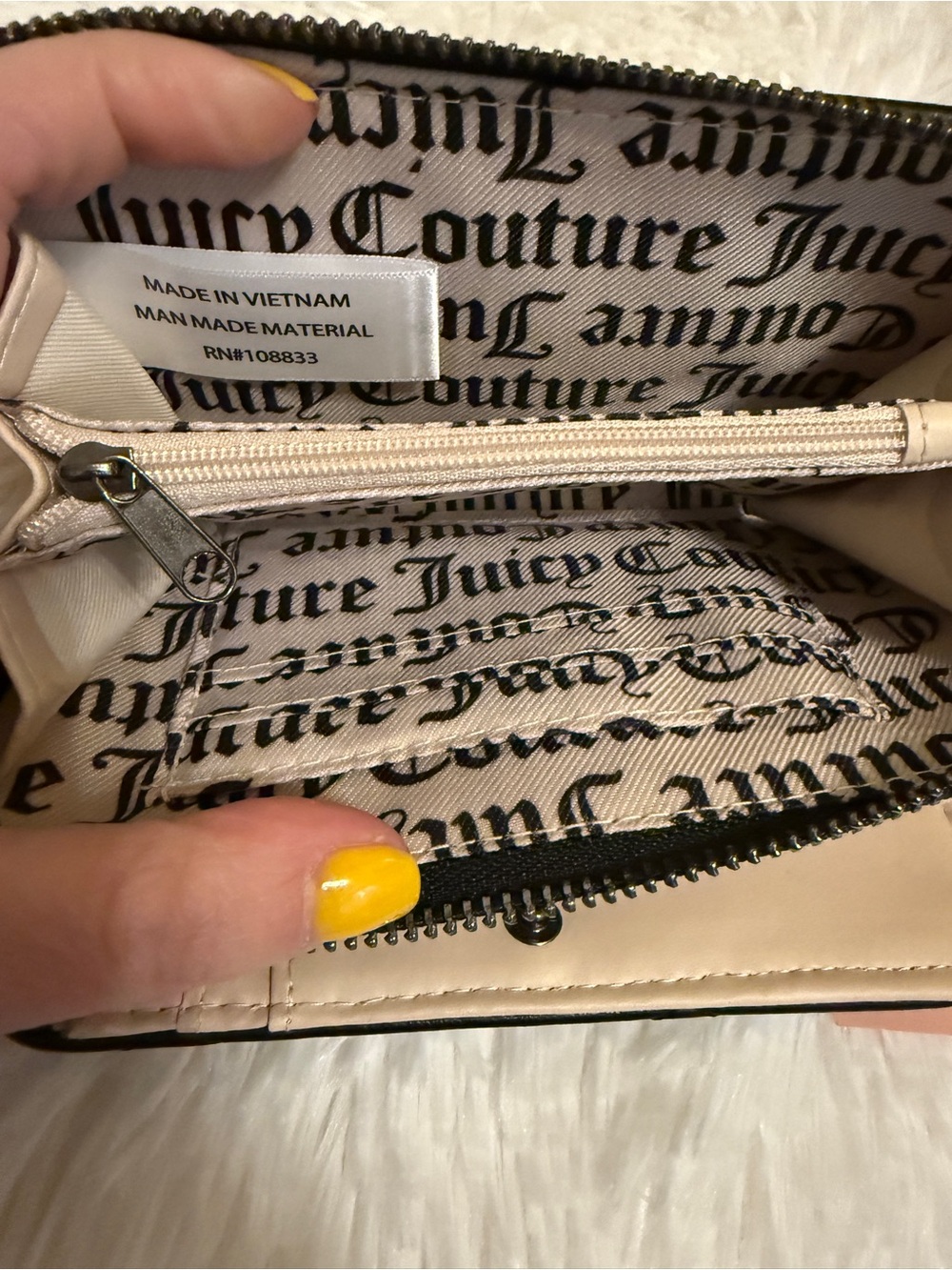 Juicy Couture Black Quilted Zip-Around Wallet - Picture 5 of 5